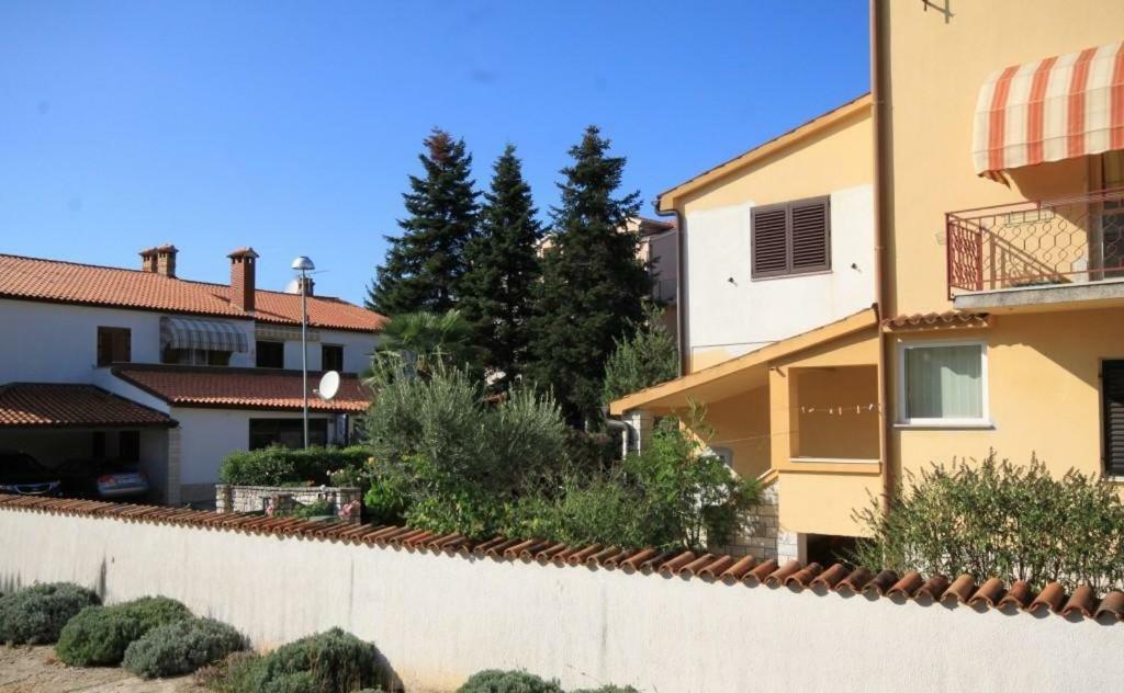 Apartment Radovan Пореч Екстер'єр фото