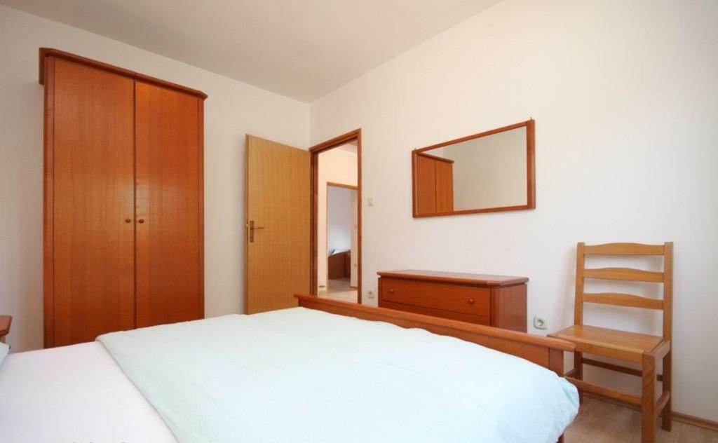 Apartment Radovan Пореч Екстер'єр фото